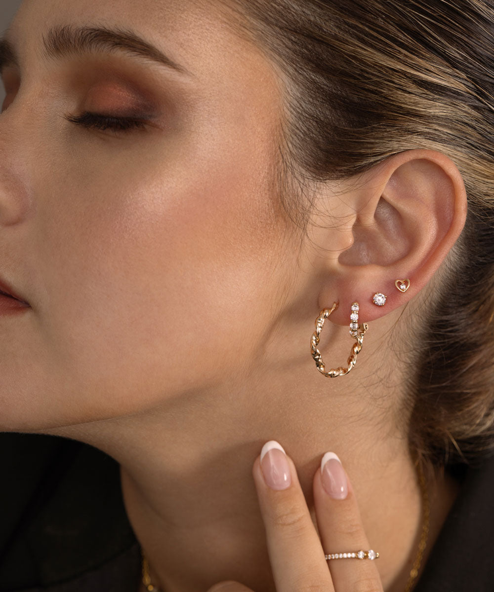Aretes Corazón Mini Rosé | acero inoxidable | baño de oro rosa 18k | Mellany Joyas