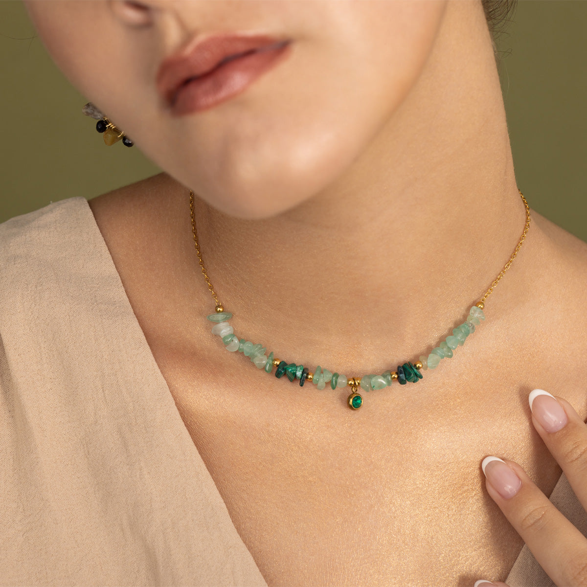 COLLAR JADE Y MALAQUITA