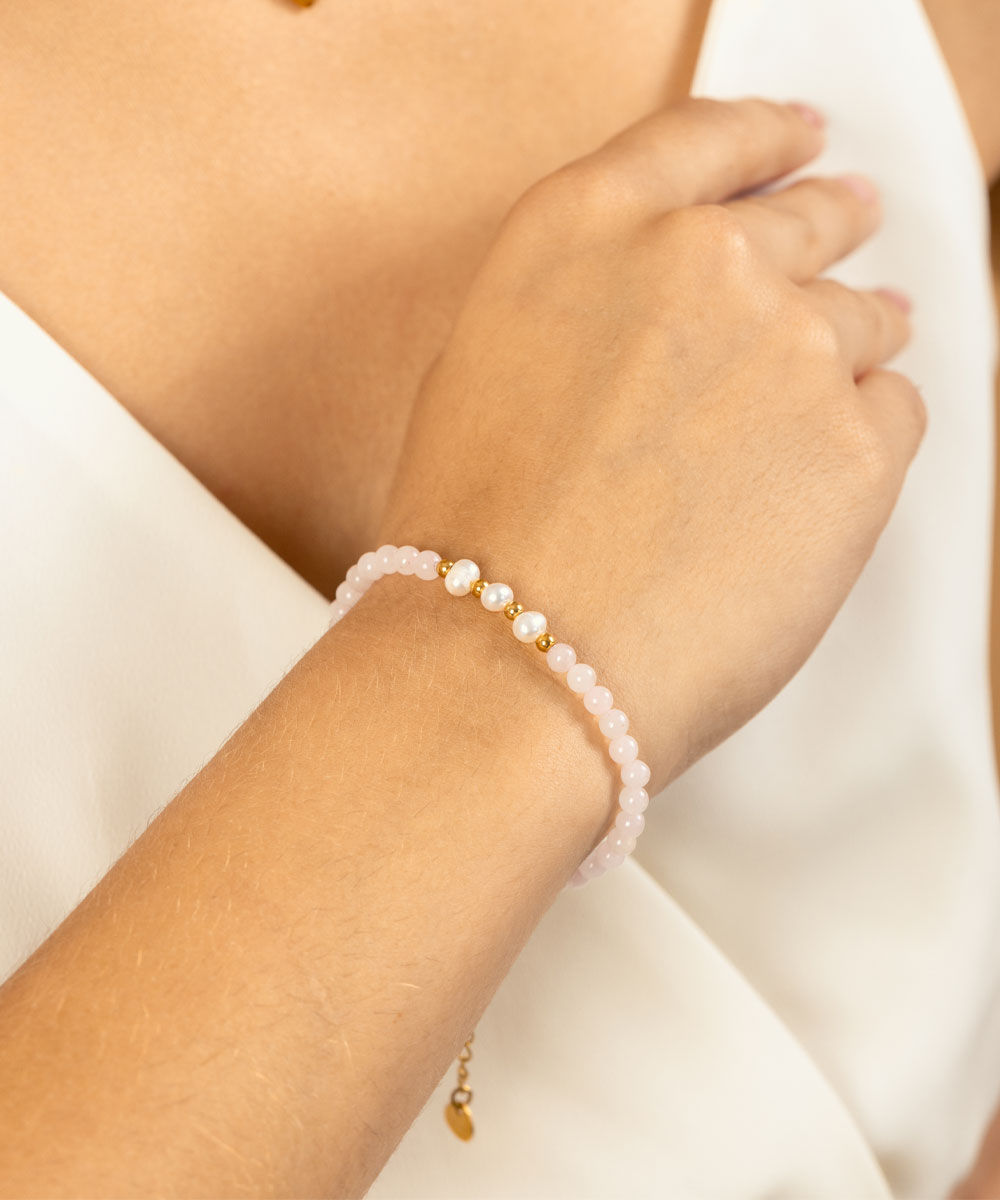 Pulsera Cuarzo Rosa y Perlas de Río | acero inoxidable | baño de oro rosa 18k | Mellany Joyas