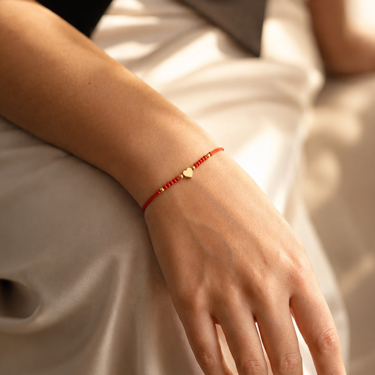 PULSERA HILO ROJO